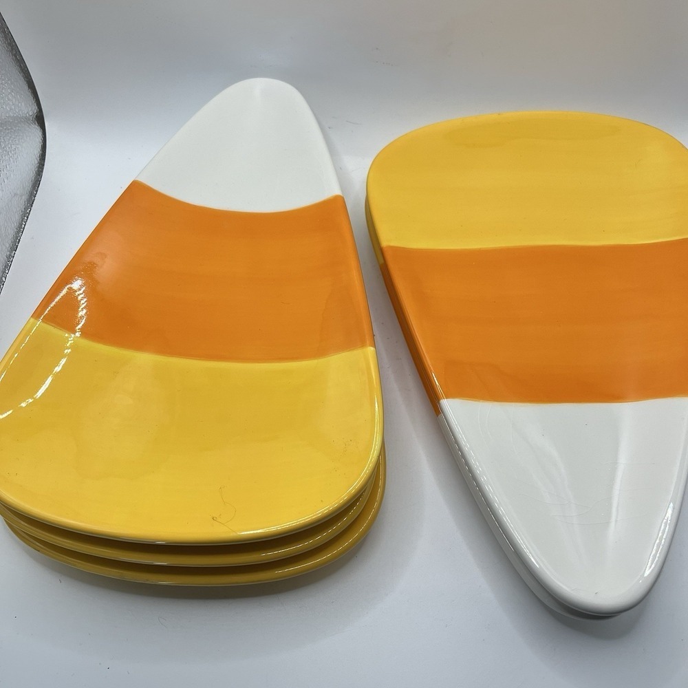 Halloween Ceramic Candy Corn Plates Set Of 5 Kohls 10.5x6x3.5" Orange Yellow